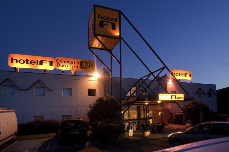 Hotel F1 Nantes Est Porte De Ste Luce ภายนอก รูปภาพ